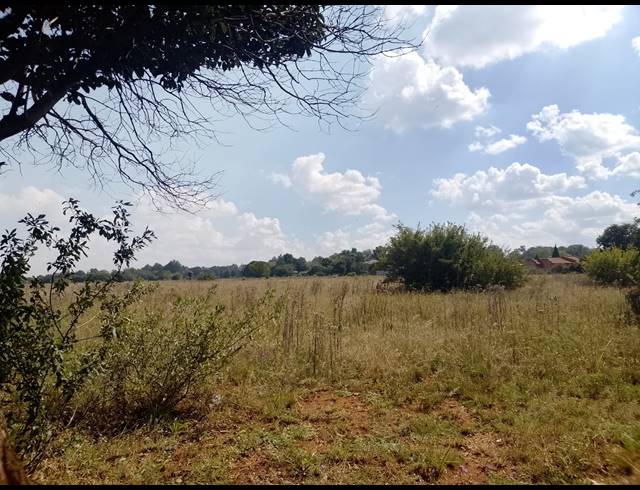 110,846M² VACANT LAND FOR SALE IN HENLEY ON KLIP